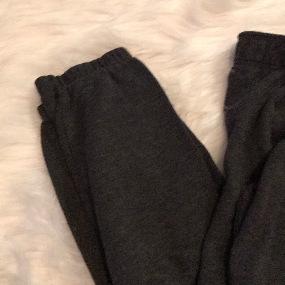 Pink sweats - Picture 4 of 4